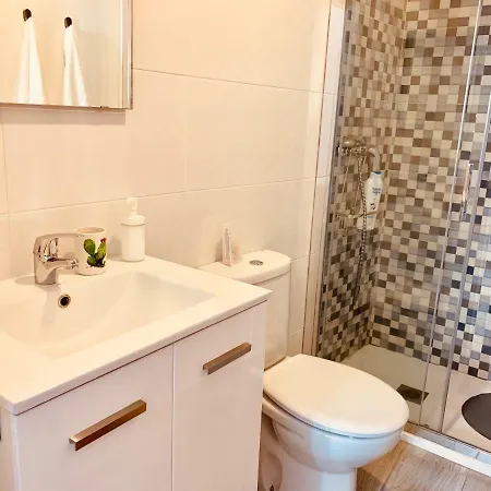 Apartamento Centro Derecha Noia